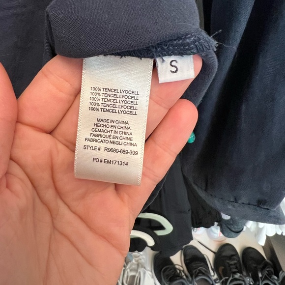 Cloth & Stone for Anthropologie long sleeve blouse - dark blue - Small - Picture 4 of 6